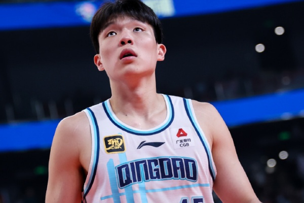 官方力挺：8条动态刷屏，开拓者高调示爱新星